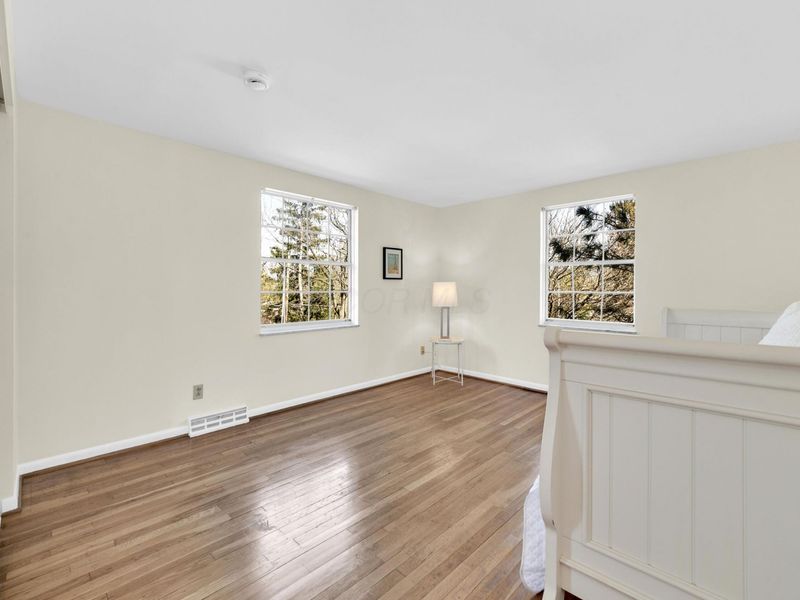 908 Clubview Boulevard N, Columbus, OH 43235 Photo 38