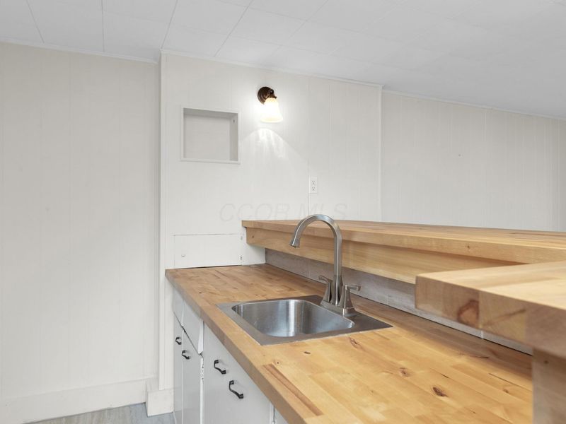 908 Clubview Boulevard N, Columbus, OH 43235 Photo 46