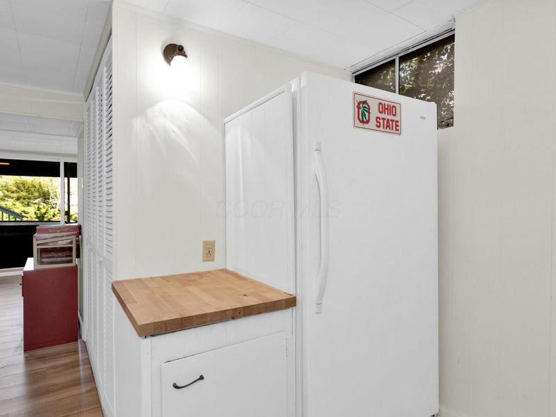 908 Clubview Boulevard N, Columbus, OH 43235 Photo 47