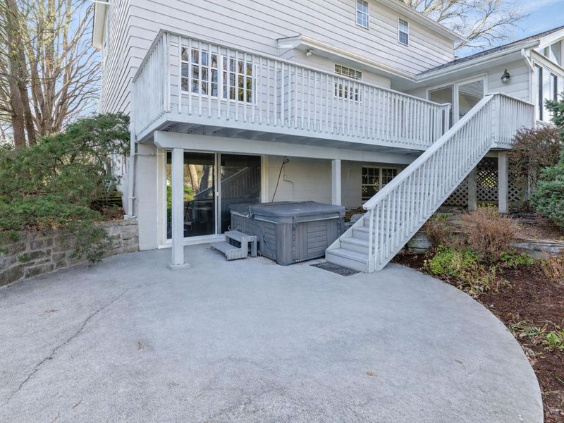 908 Clubview Boulevard N, Columbus, OH 43235 Photo 54