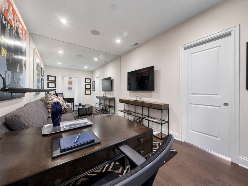 250 W Spring Street, Unit 1214, Columbus, OH 43215 Photo 25