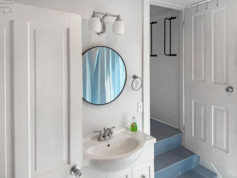 615 Neil Street, Sandusky, OH 44870 Photo 10