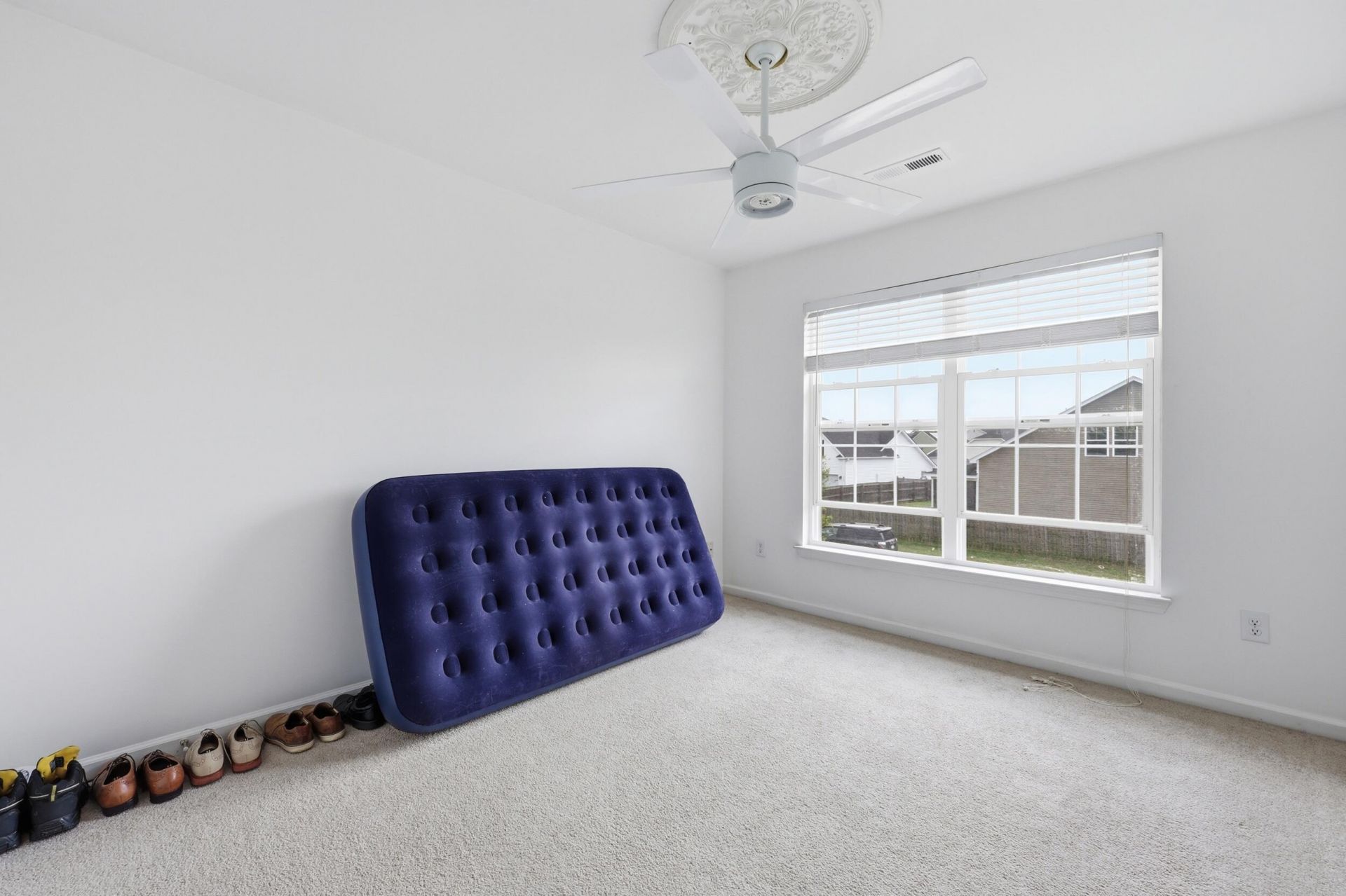 7786 Discovery Road Photo 20