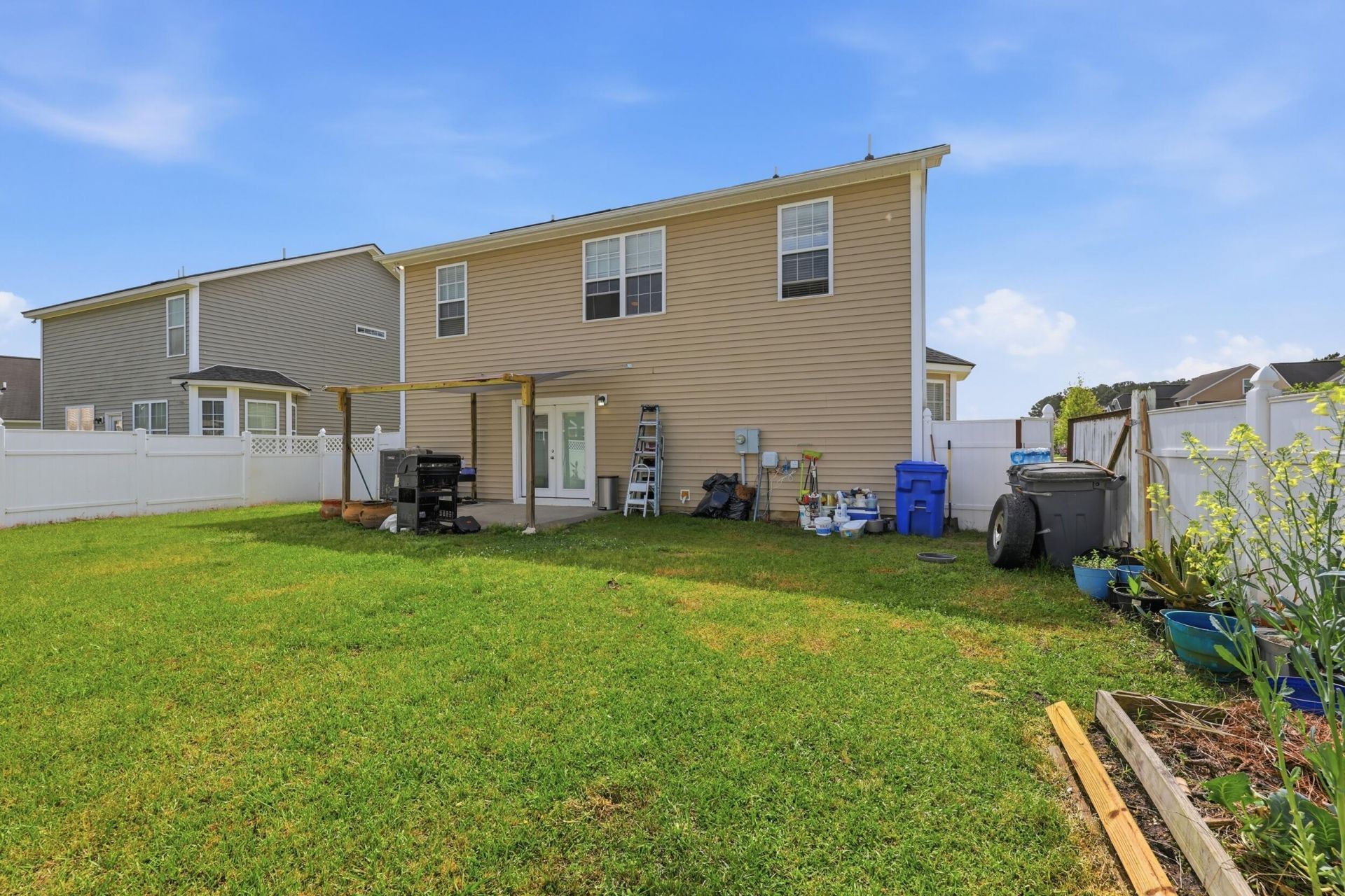 7786 Discovery Road Photo 26