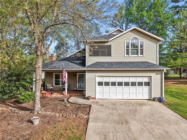 1100 Century Park Avenue , Kernersville, NC 27284