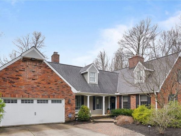 2270 Edgeview Drive , Hudson, OH 44236