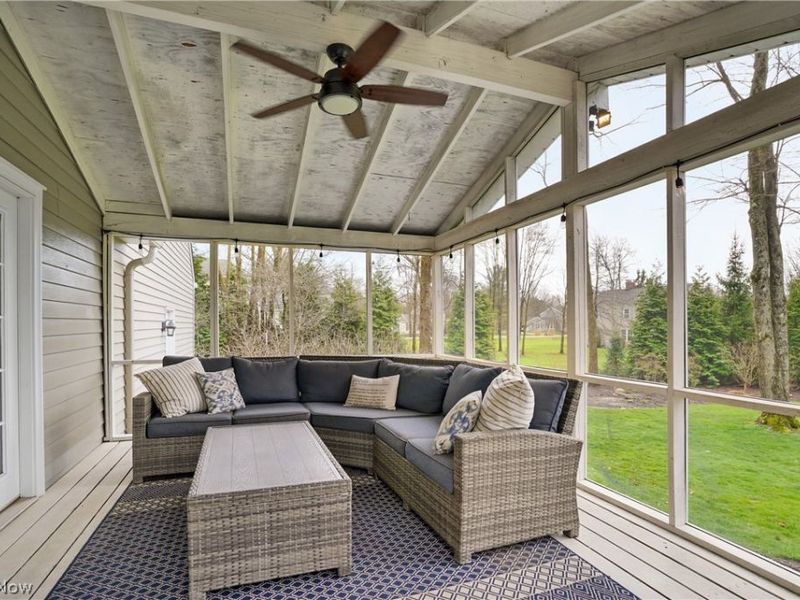 2270 Edgeview Drive , Hudson, OH 44236 Photo 10