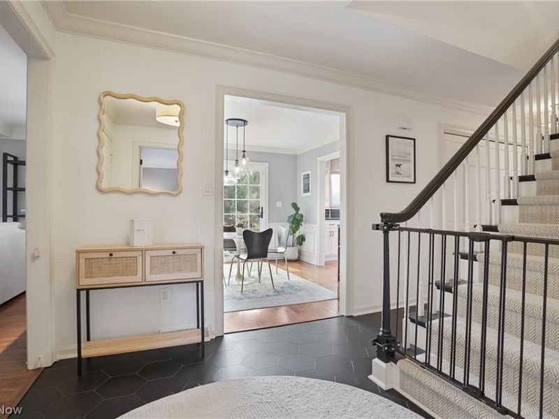 2270 Edgeview Drive , Hudson, OH 44236 Photo 4