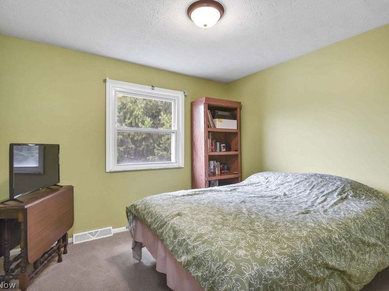 5782 Holland Drive , Hudson, OH 44236 Photo 20