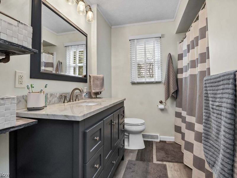 5782 Holland Drive , Hudson, OH 44236 Photo 24