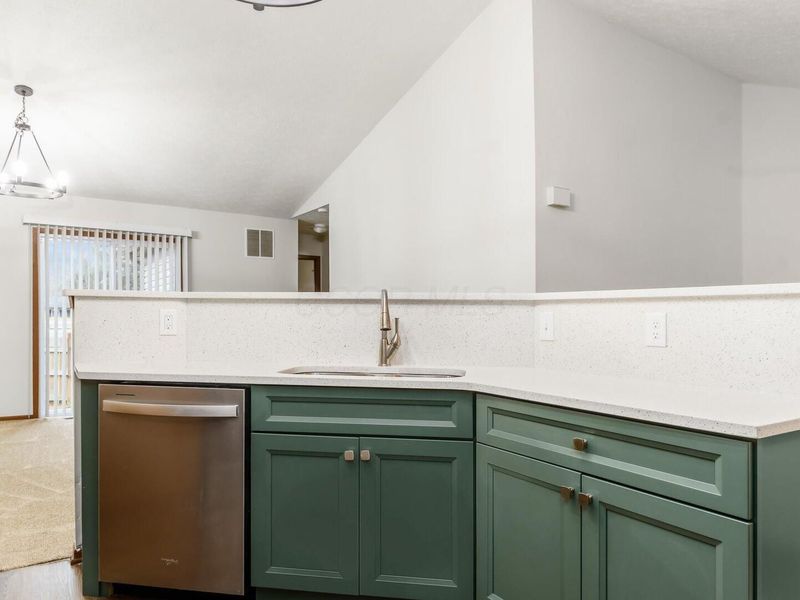 824 Crofton Place, Reynoldsburg, OH 43068 Photo 8