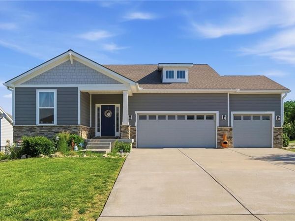 25043 W 144th Street, Olathe, KS 66061