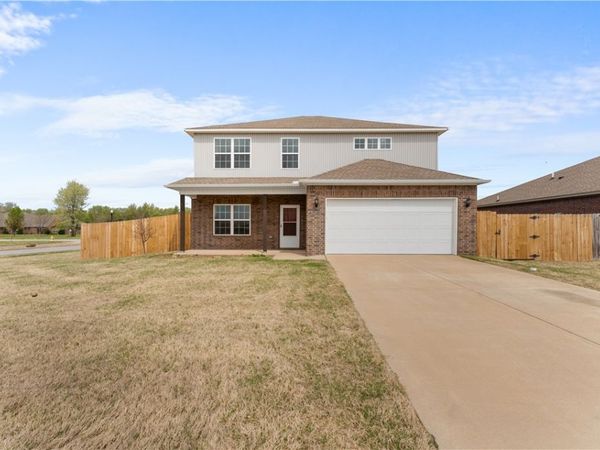 4212 SW Comstock Avenue, Bentonville, AR 72713