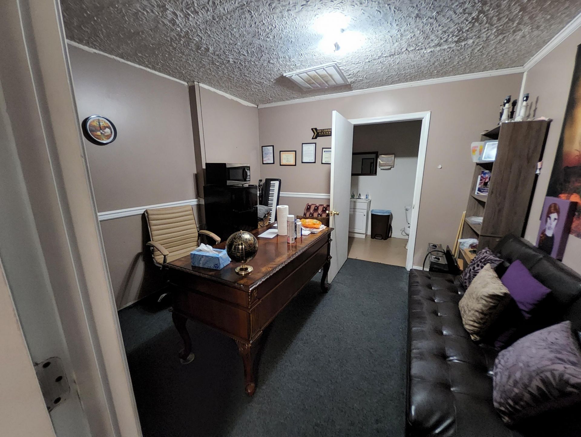 469 N Brooks Street Photo 14