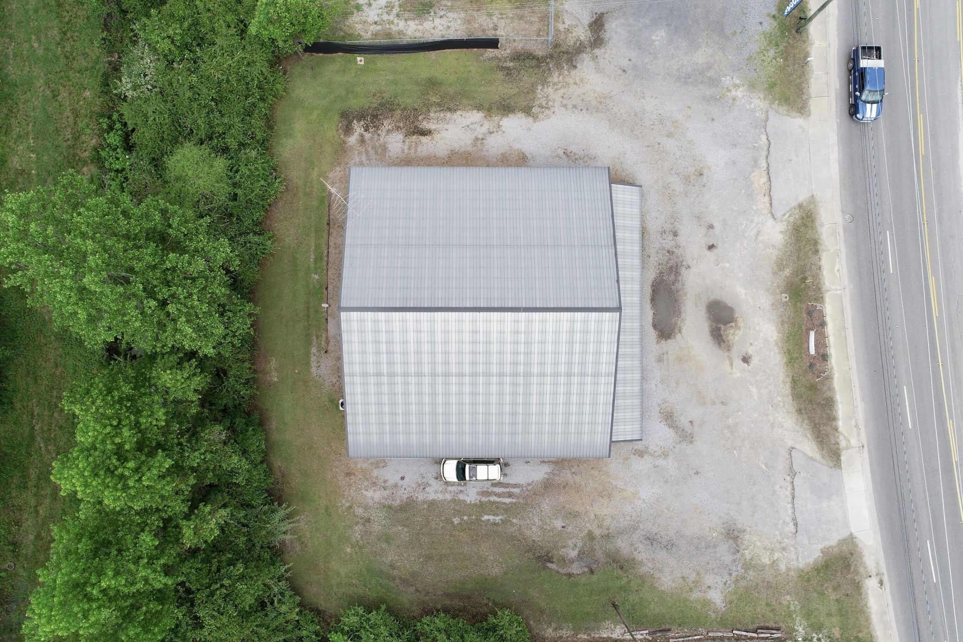 469 N Brooks Street Photo 19