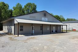 469 N Brooks Street photo 4