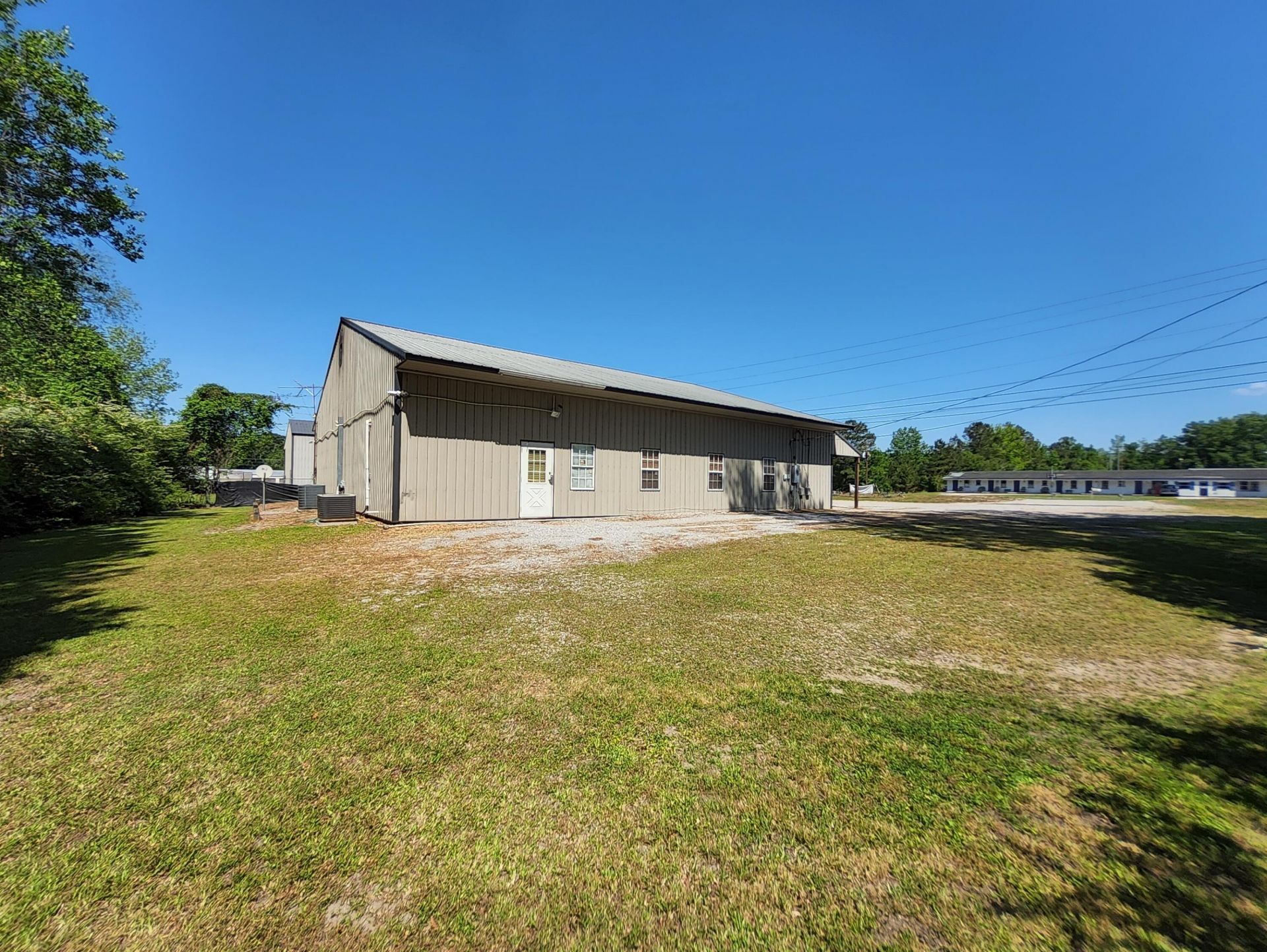 469 N Brooks Street Photo 5