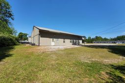 469 N Brooks Street photo 4