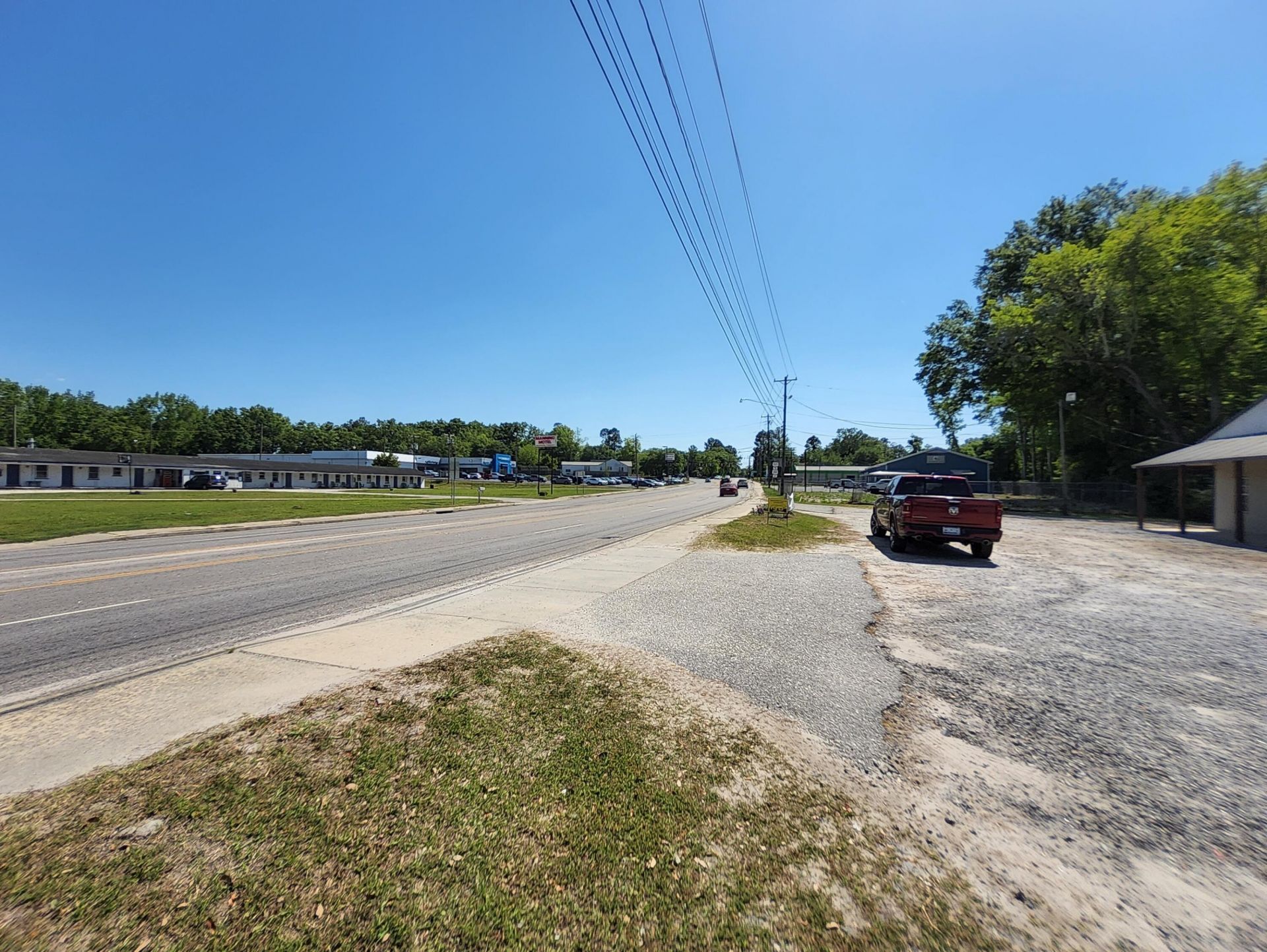 469 N Brooks Street Photo 7