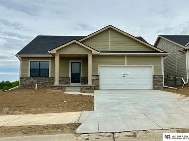 13051 S 44th Avenue , Bellevue, NE 68123
