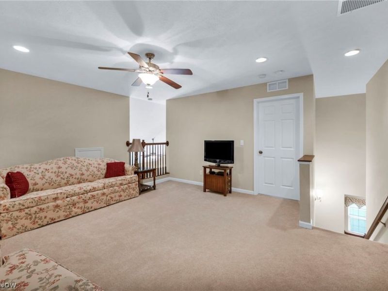 8330 Beaumont Drive , Mentor, OH 44060 Photo 25