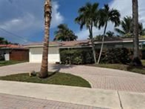 440 SE 1st Terrace, Pompano Beach, FL 33060