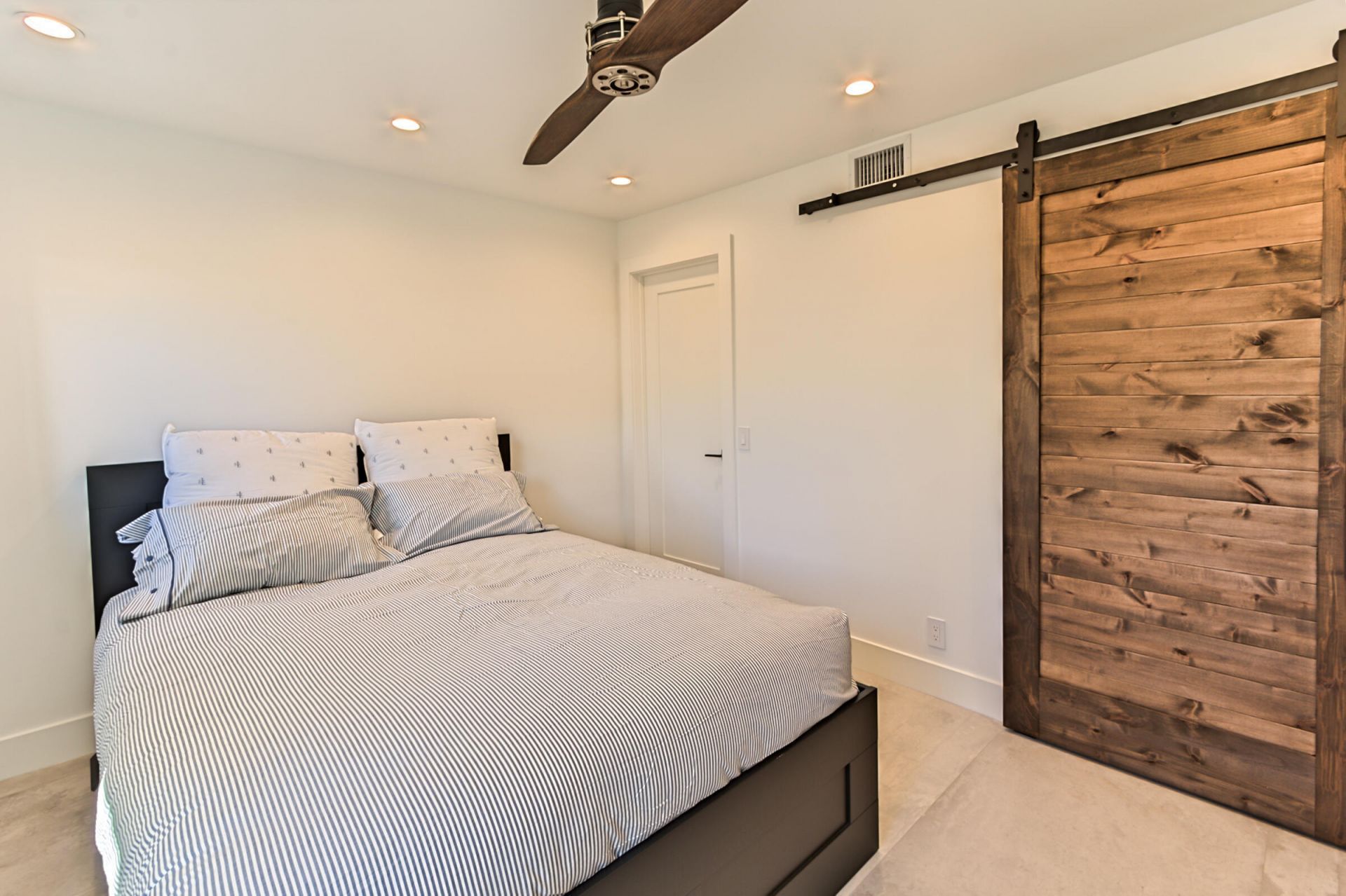 1955 NE 4th Street, Unit 1, Deerfield Beach, FL 33441 Photo