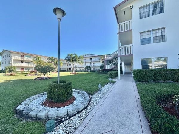 55 Fanshaw, Boca Raton, FL 33434
