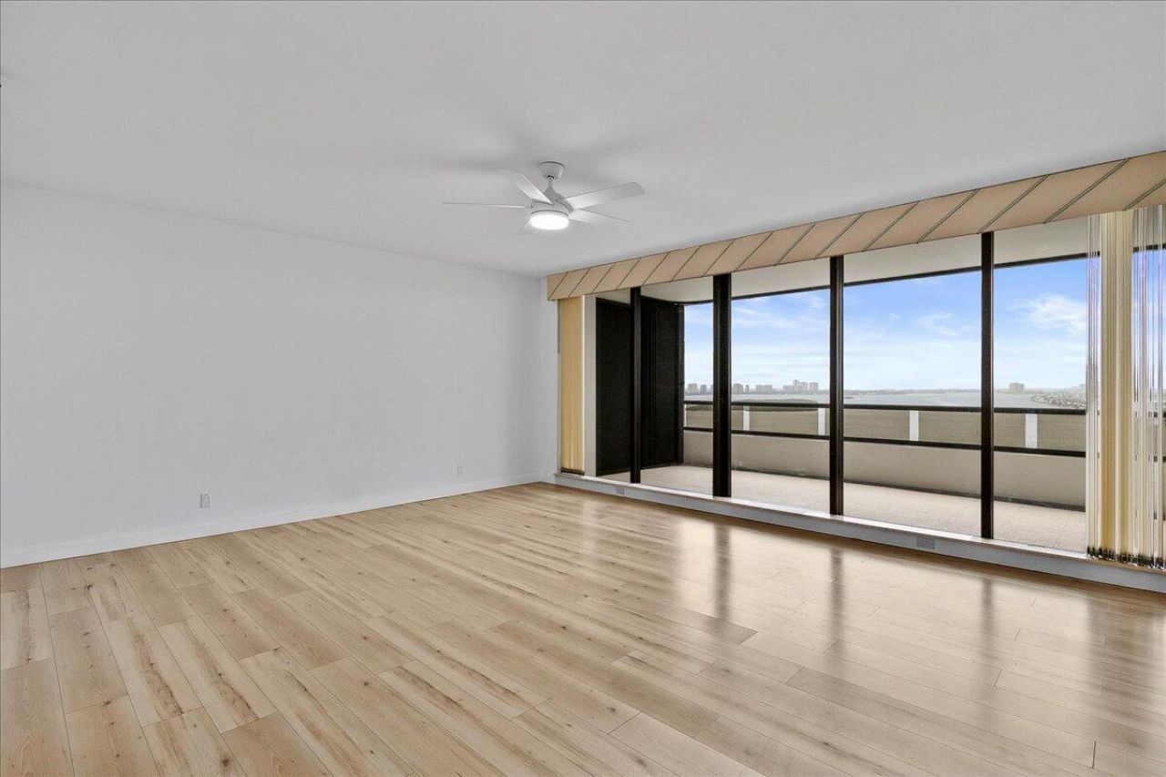 100 Lakeshore Drive, Unit 1955, North Palm Beach, FL 33408 Photo