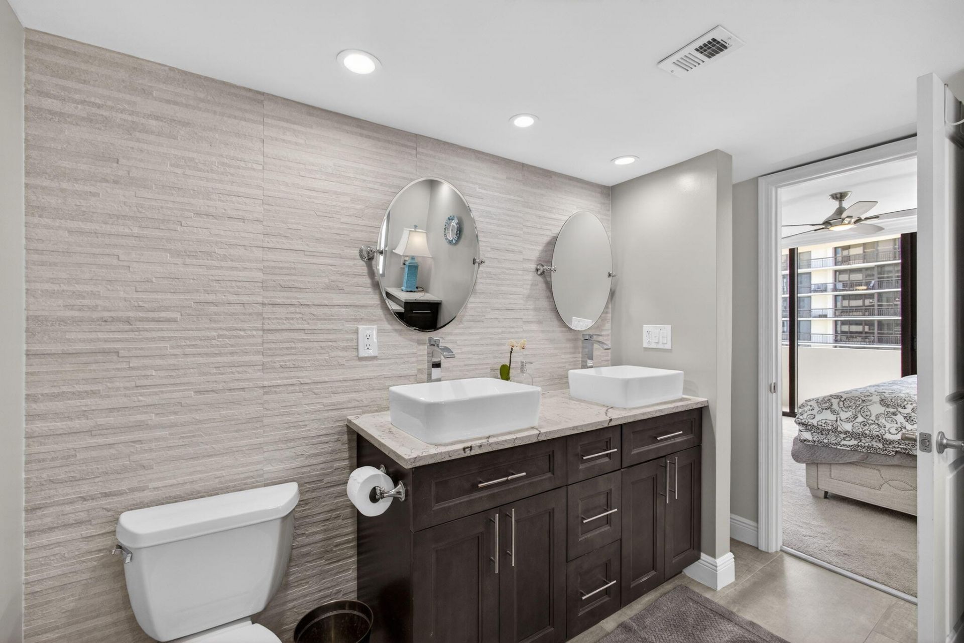 4200 N Ocean Drive, Unit 2-803, Riviera Beach, FL 33404 Photo