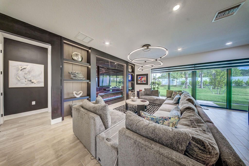 9721 Chora Tunel Way, Lake Worth, FL 33467 Photo