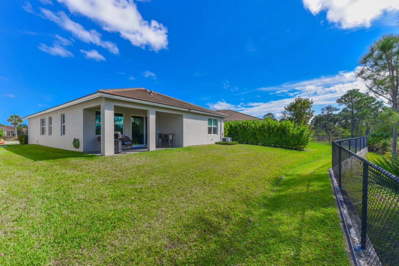 4444 NW King Court, Jensen Beach, FL 34957 Photo
