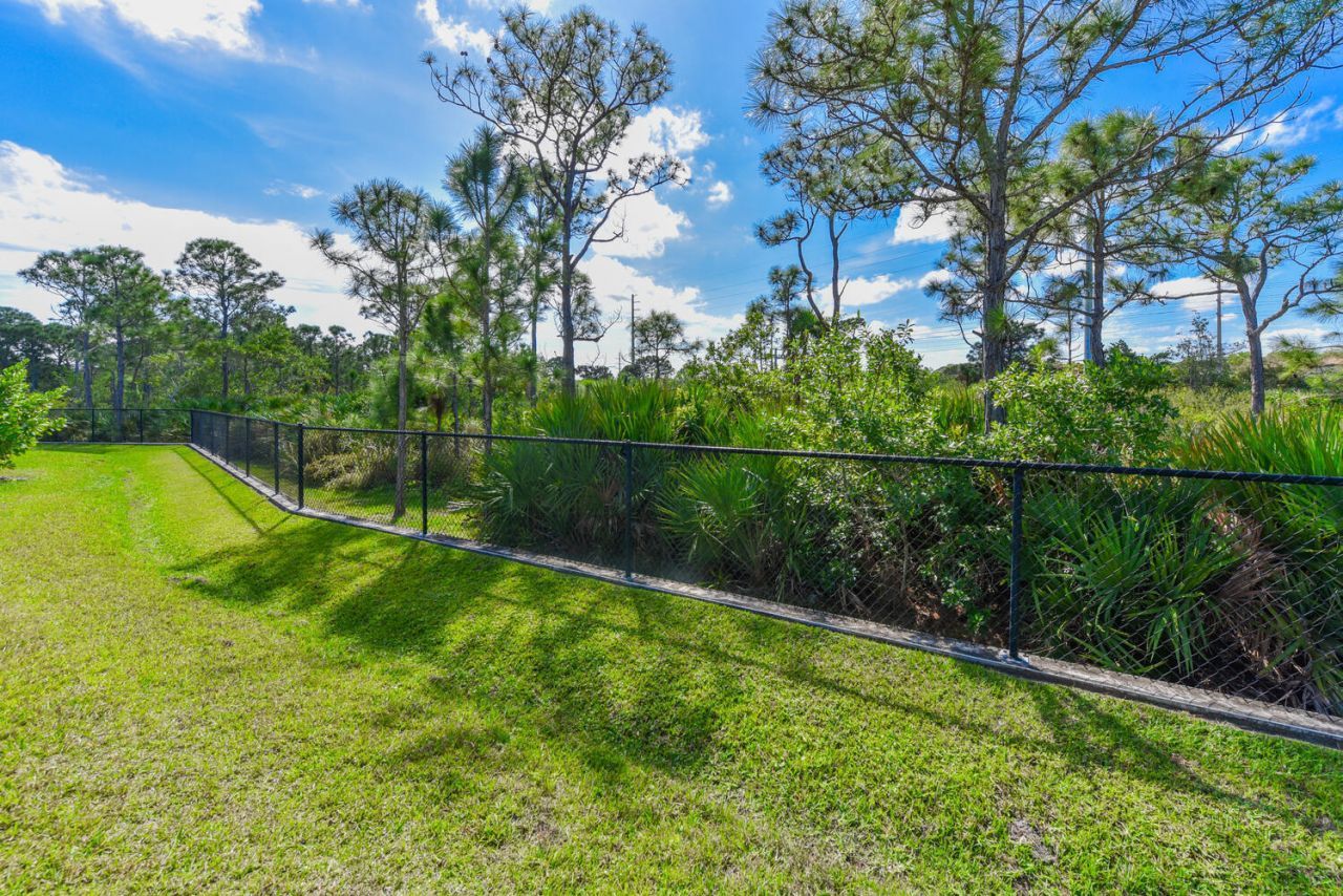 4444 NW King Court, Jensen Beach, FL 34957 Photo