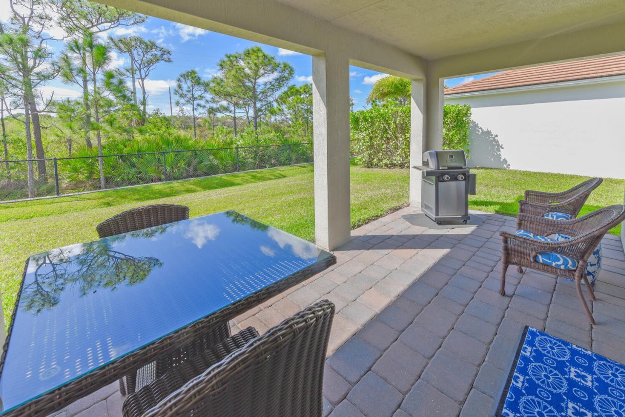 4444 NW King Court, Jensen Beach, FL 34957 Photo