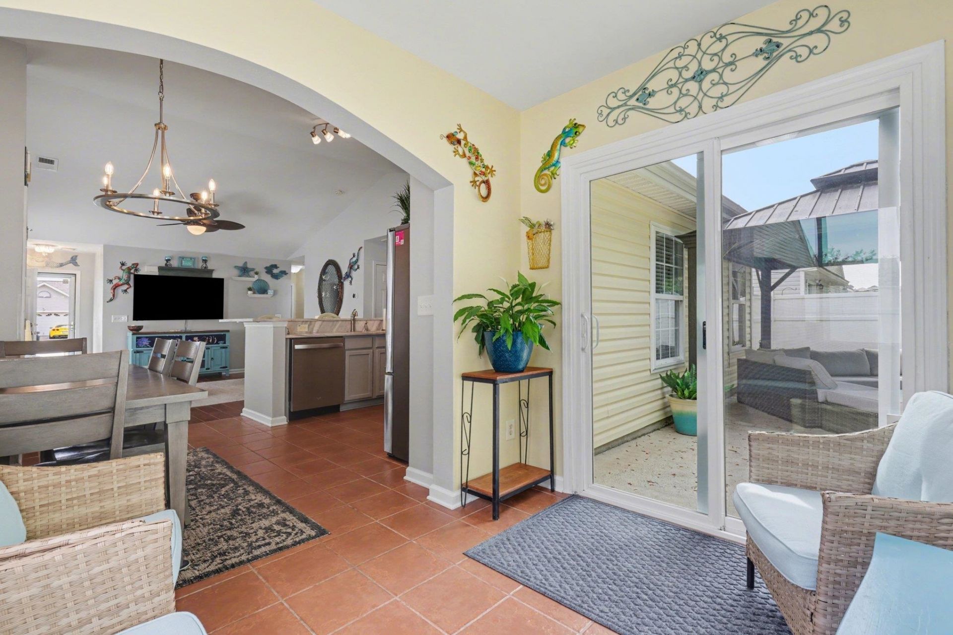 166 Junco Circle Photo 13