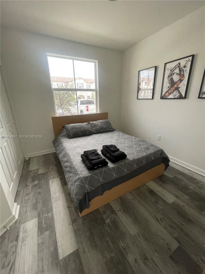 12107 NW 24th Pl, Miami, FL 33167 Photo