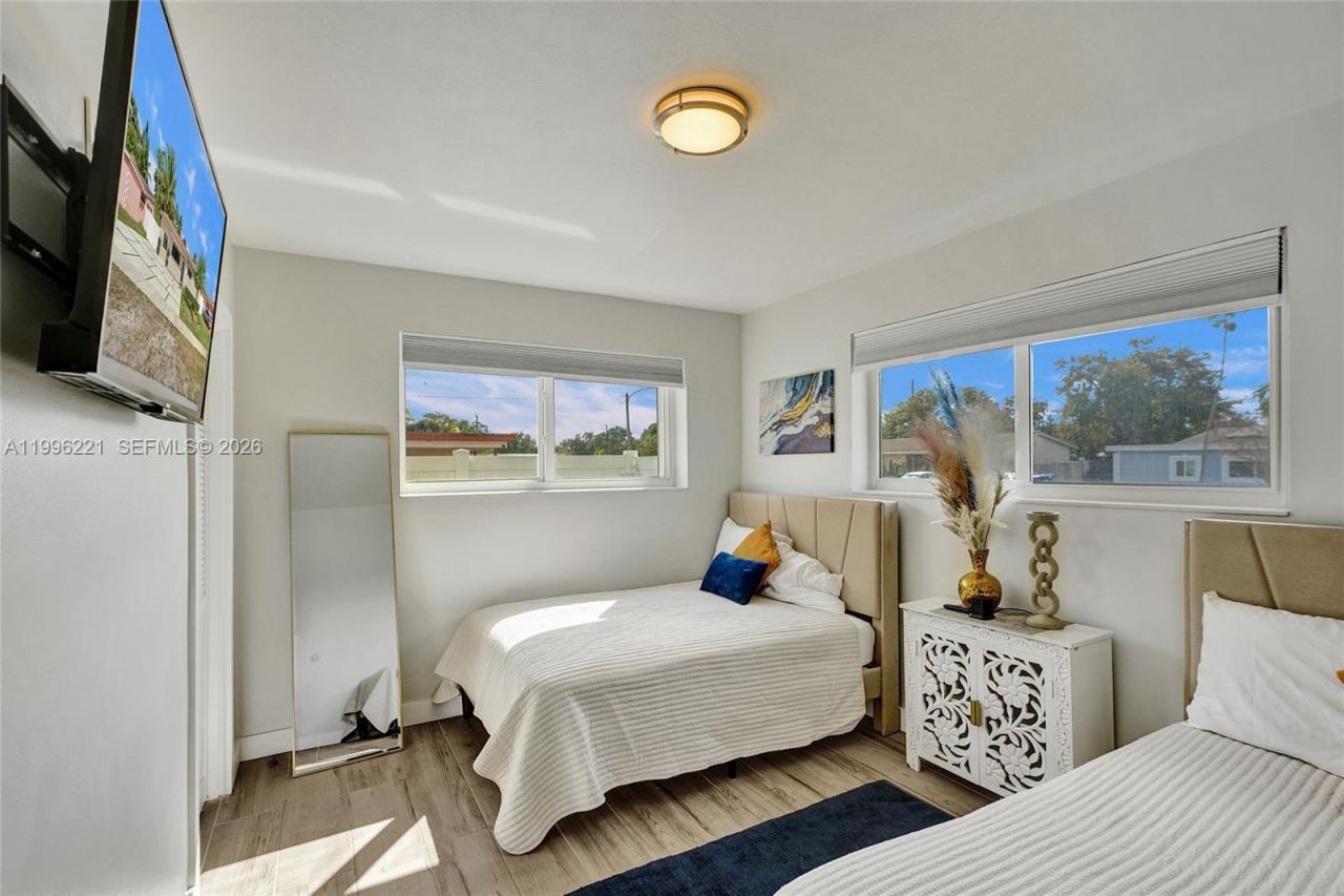 19625 NW 6th Pl , Miami Gardens, FL 33169 Photo