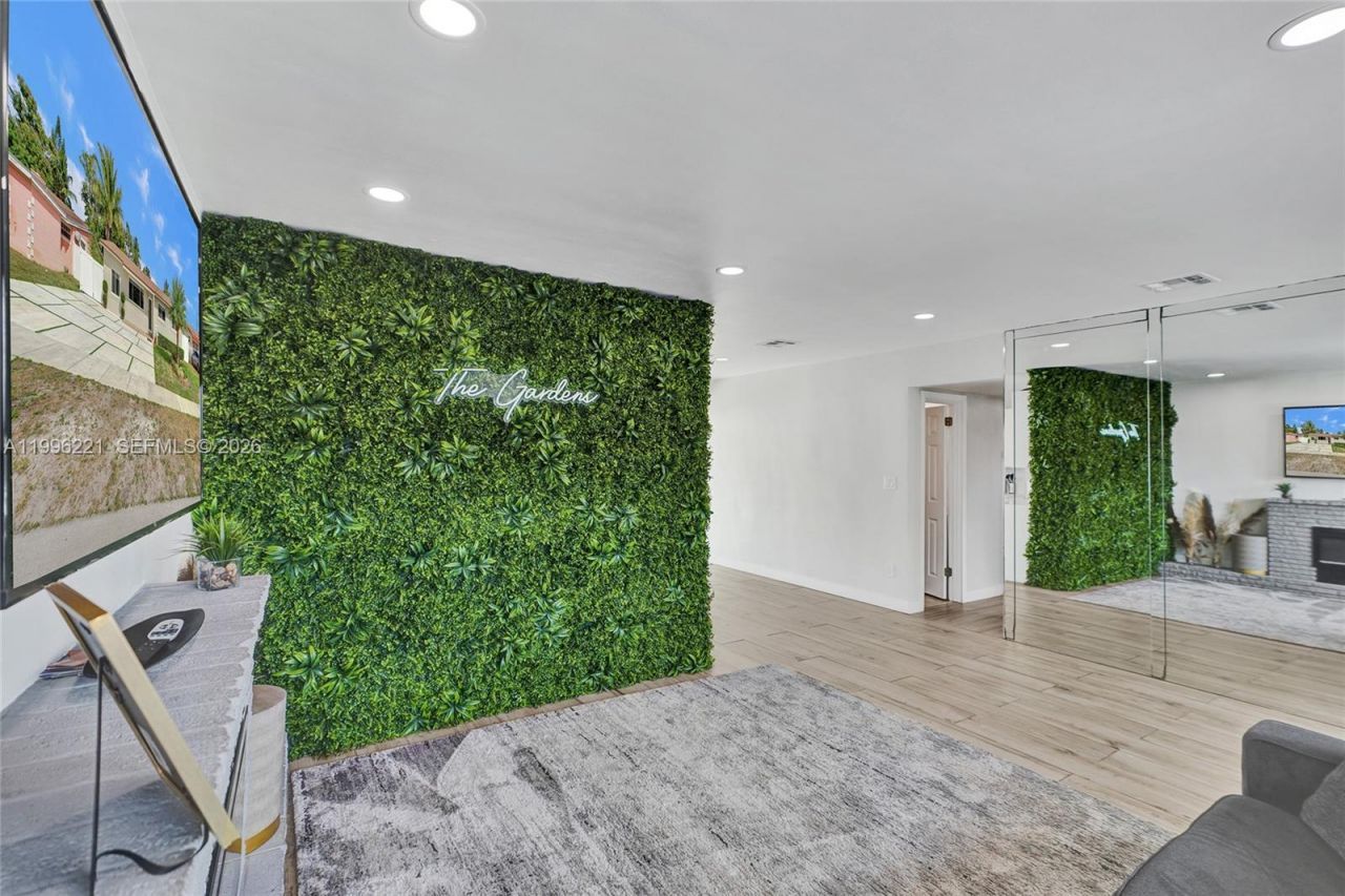 19625 NW 6th Pl , Miami Gardens, FL 33169 Photo