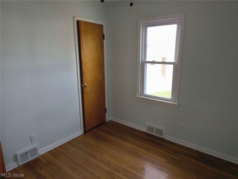 6010 Allanwood Drive , Parma, OH 44129 Photo 14