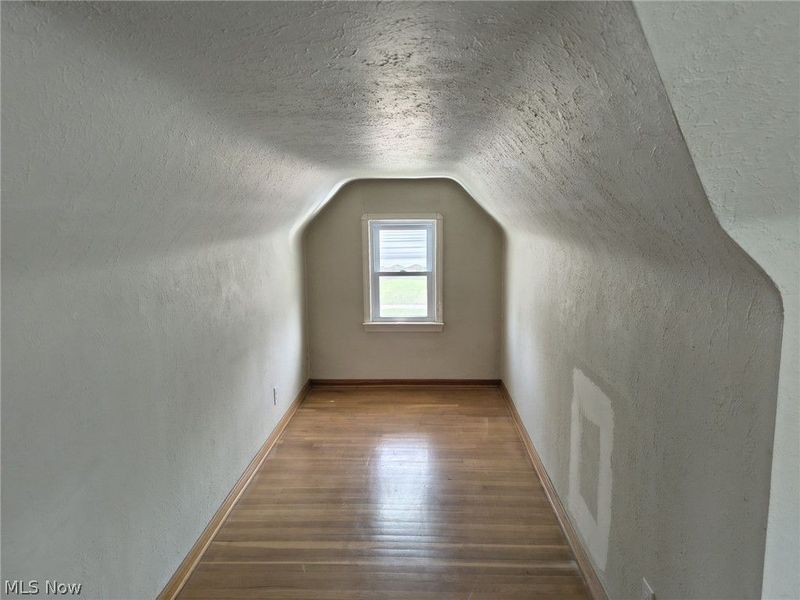 6010 Allanwood Drive , Parma, OH 44129 Photo 17