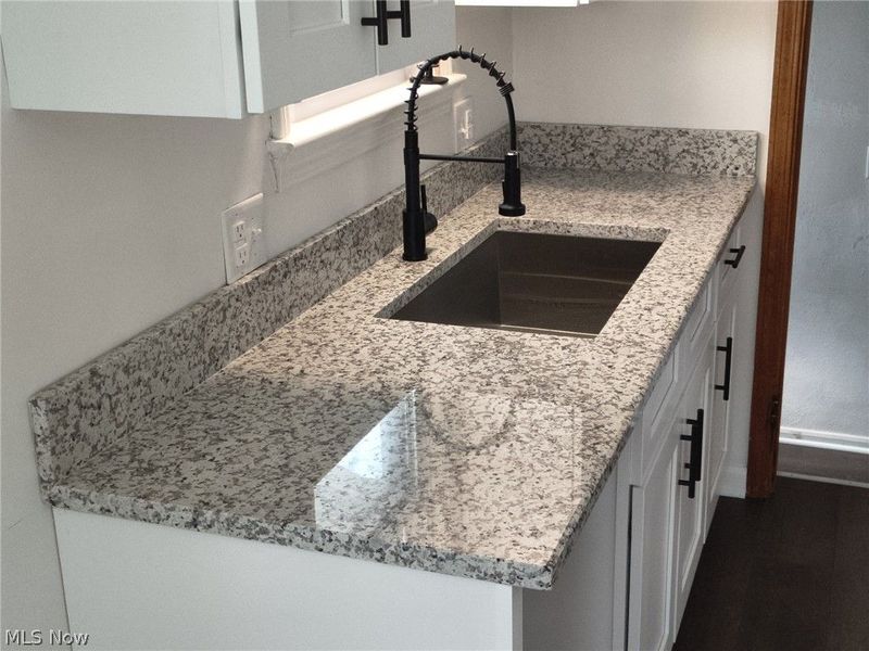 6010 Allanwood Drive , Parma, OH 44129 Photo 7