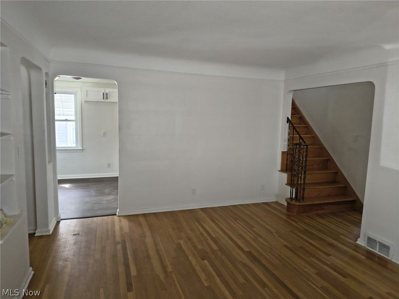 6010 Allanwood Drive , Parma, OH 44129 Photo 9