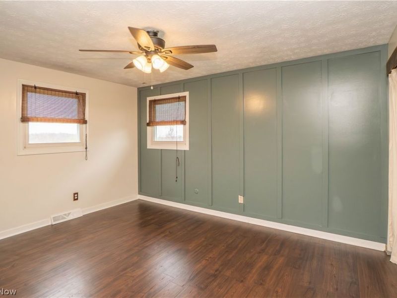 10288 Hunting Hills Avenue NE, Hartville, OH 44632 Photo 16