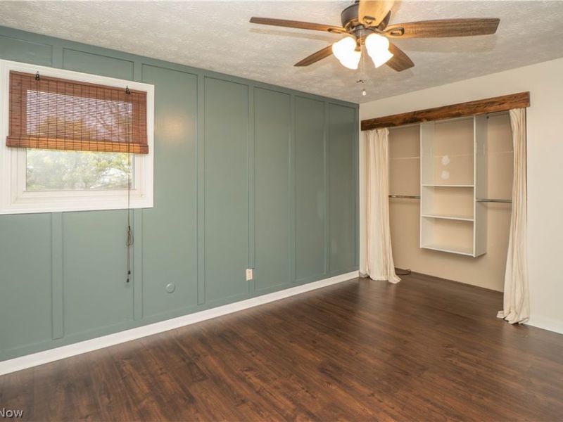 10288 Hunting Hills Avenue NE, Hartville, OH 44632 Photo 17