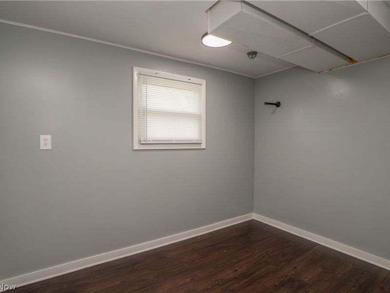 10288 Hunting Hills Avenue NE, Hartville, OH 44632 Photo 26