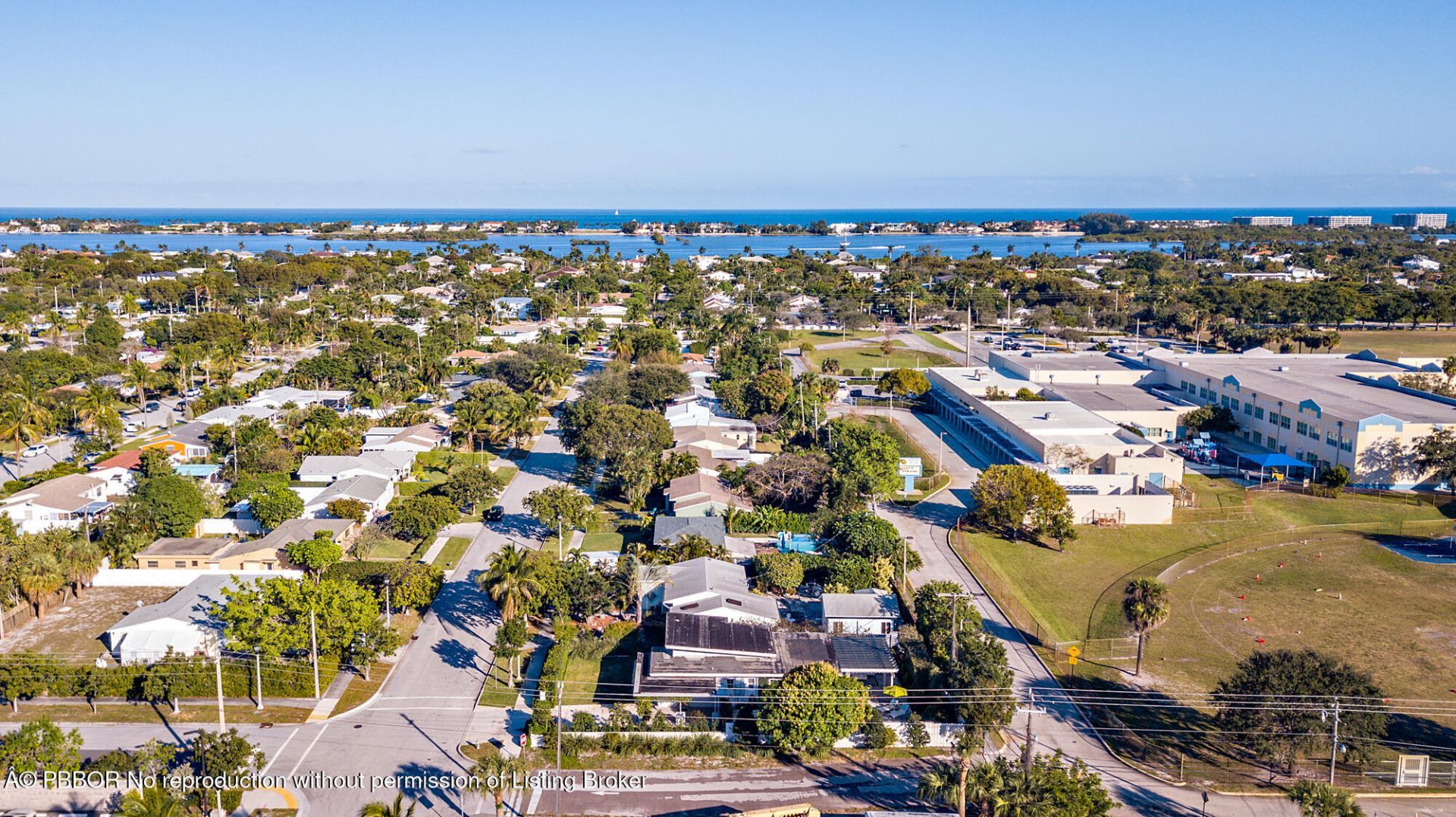 374 Maddock Street, West Palm Beach, FL 33405 Photo