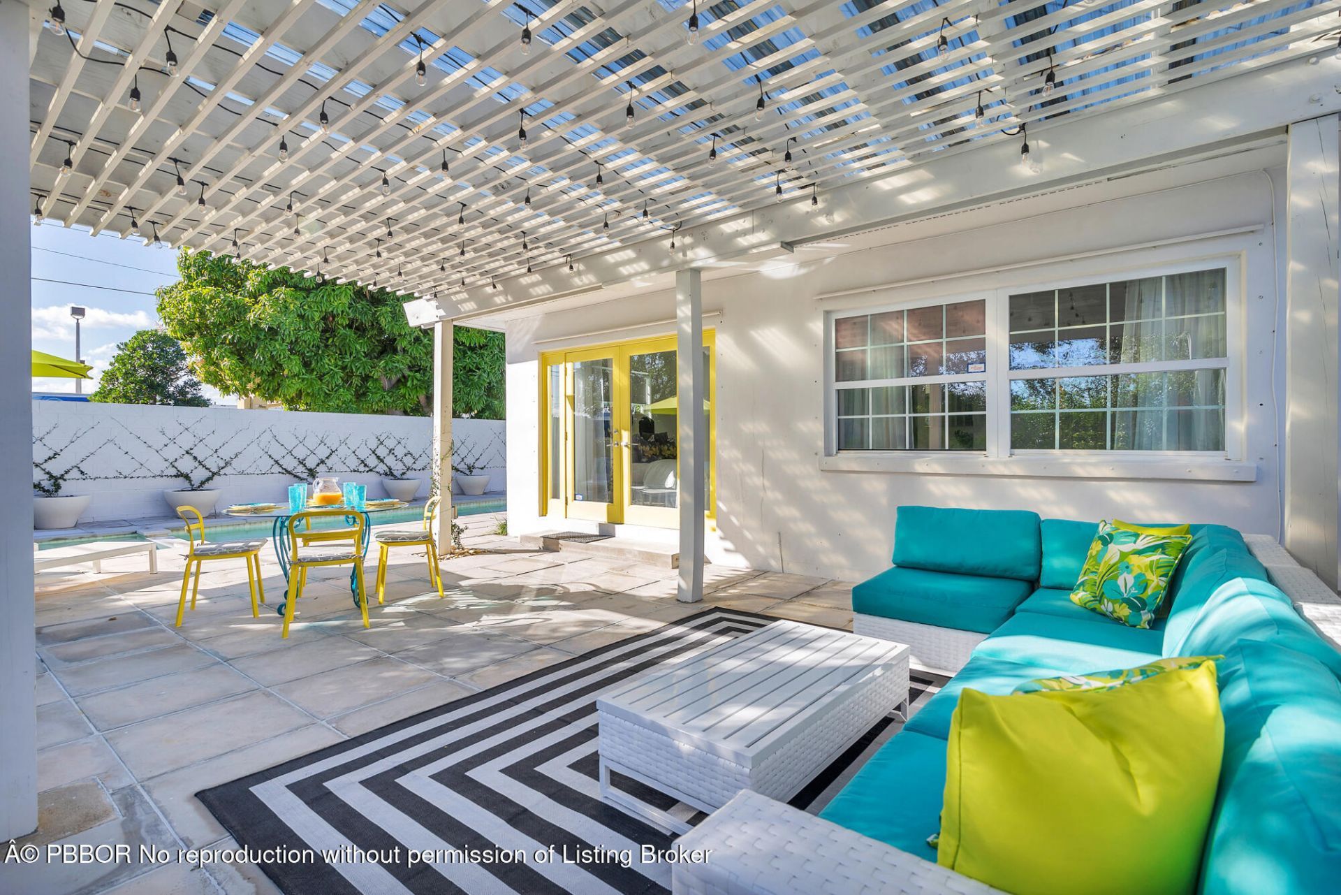 374 Maddock Street, West Palm Beach, FL 33405 Photo