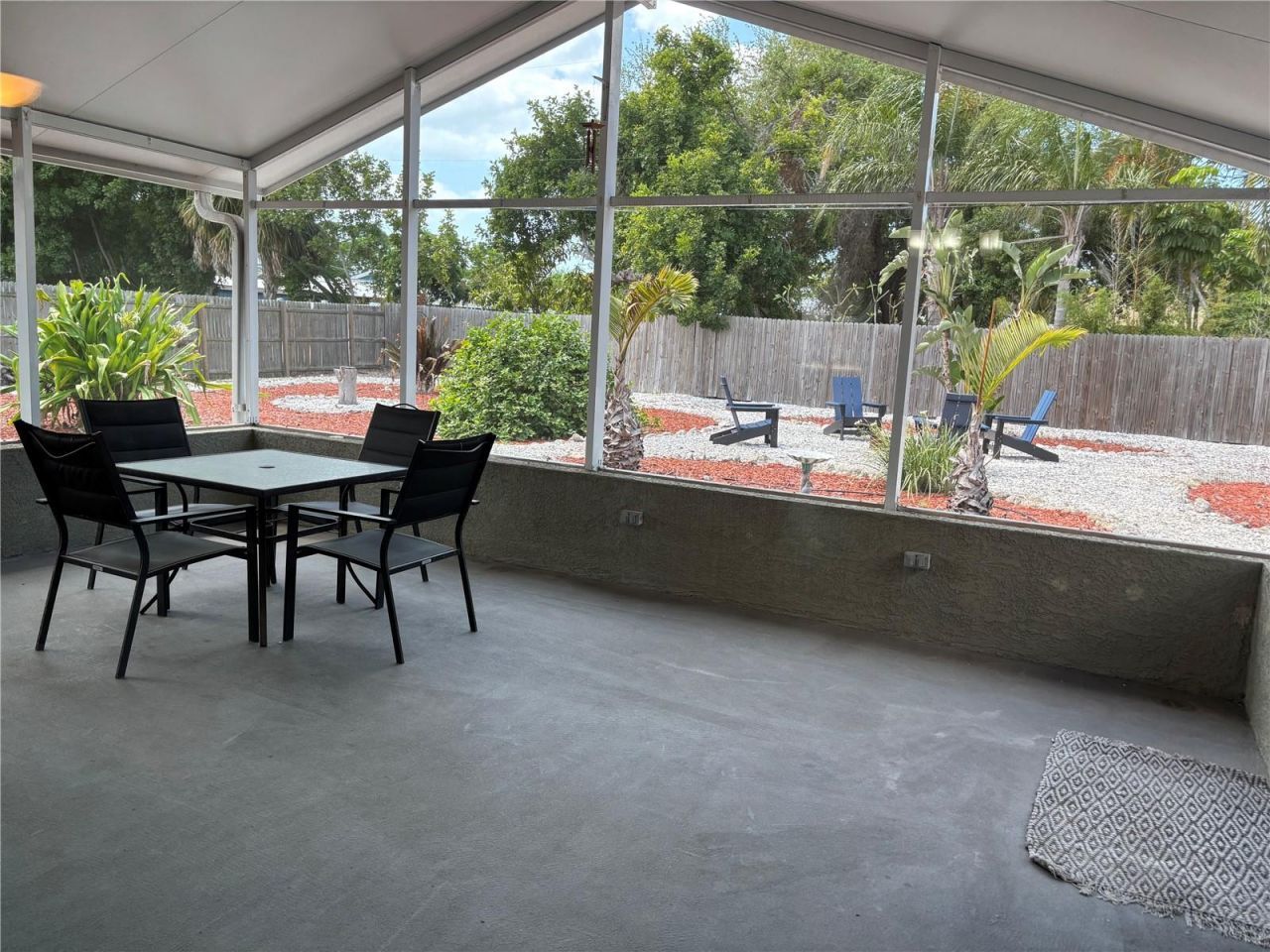 1008 Estremadura Drive, Bradenton, FL 34209 Photo