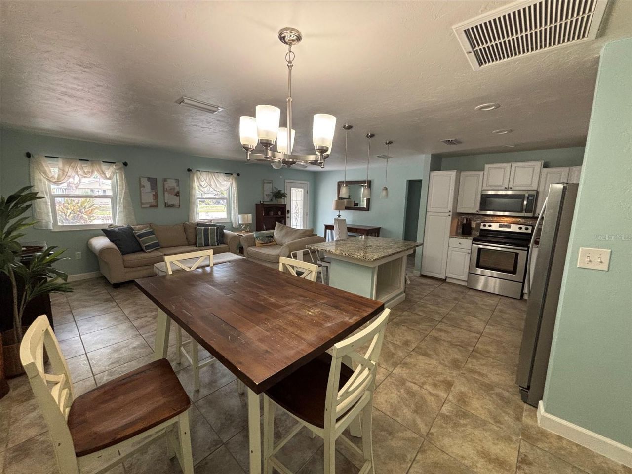 1008 Estremadura Drive, Bradenton, FL 34209 Photo