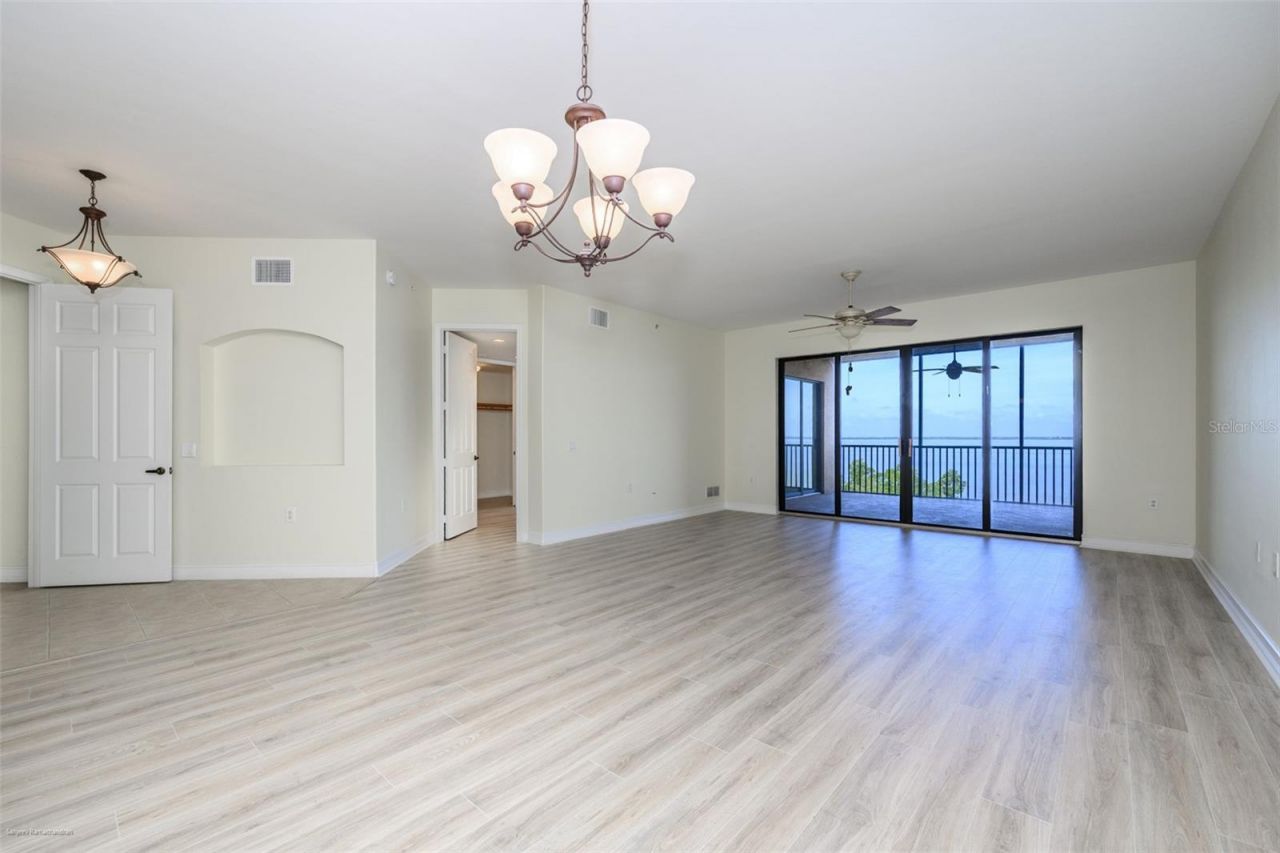 89 Vivante Boulevard, Unit 402, Punta Gorda, FL 33950 Photo